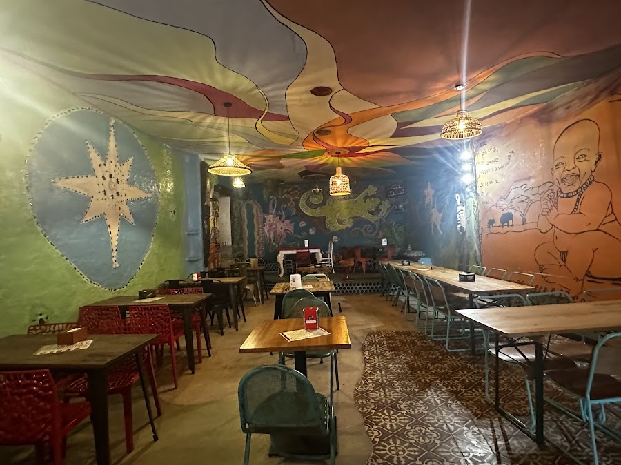 Bar Sala Alternativa Hippytano