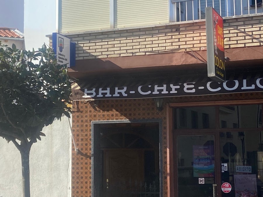 CAFÉ BAR COLÓN