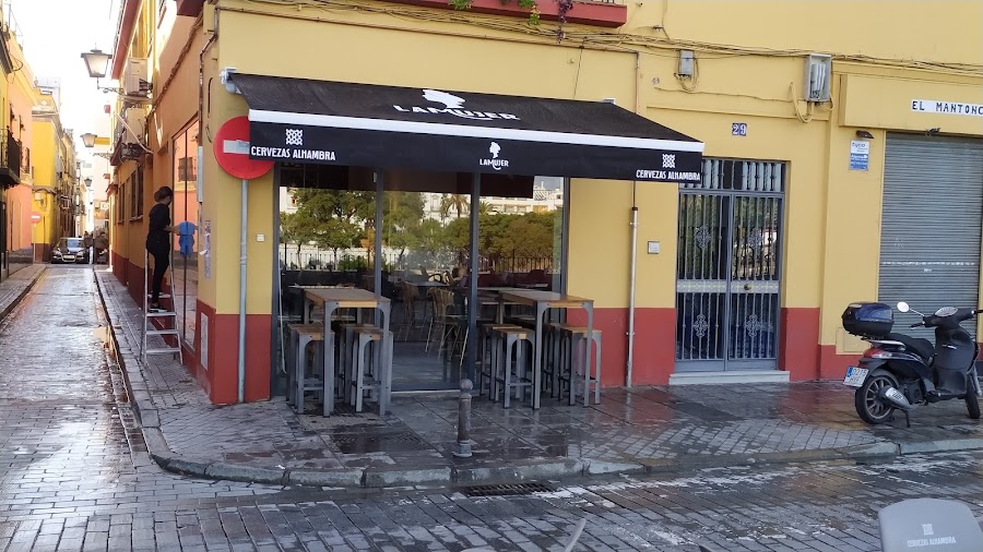 La Mujer Restaurante