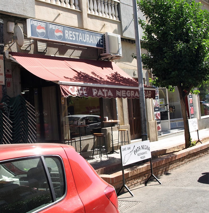 Raciones en Almendralejo Mesón Pata Negra