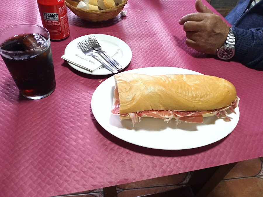 Bar del Parador Casa Pirula