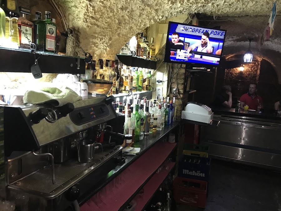 Bar La Cueva