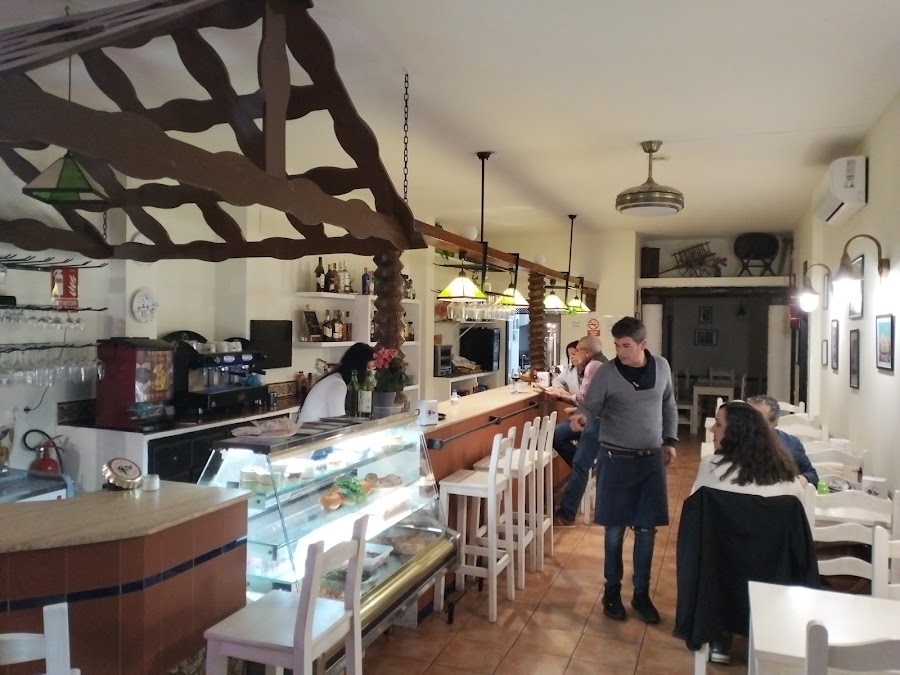 Bar- Restaurante El Picoteo