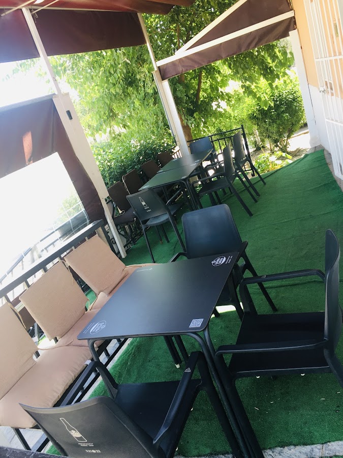 Café Bar El Tejar