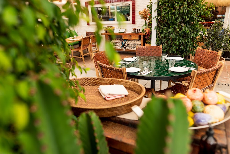 Delacruz | Restaurante de brasas y tapas, Tomares