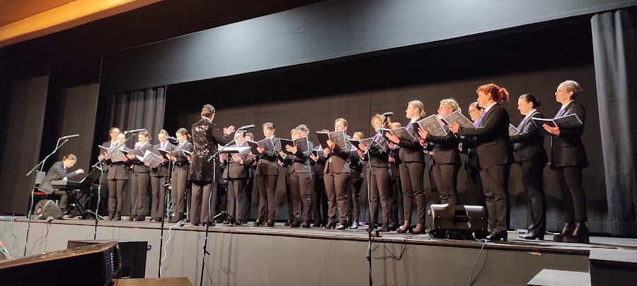 Polideportivo Municipal Fuente de Cantos