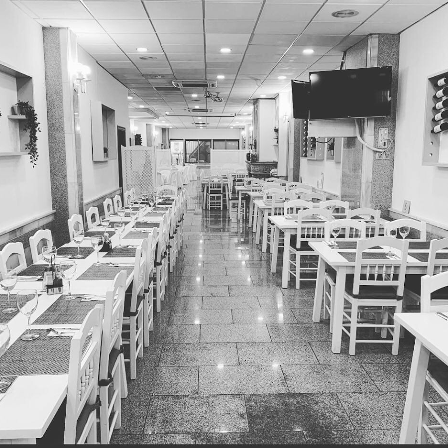 Restaurante & Hostal El Emigrante