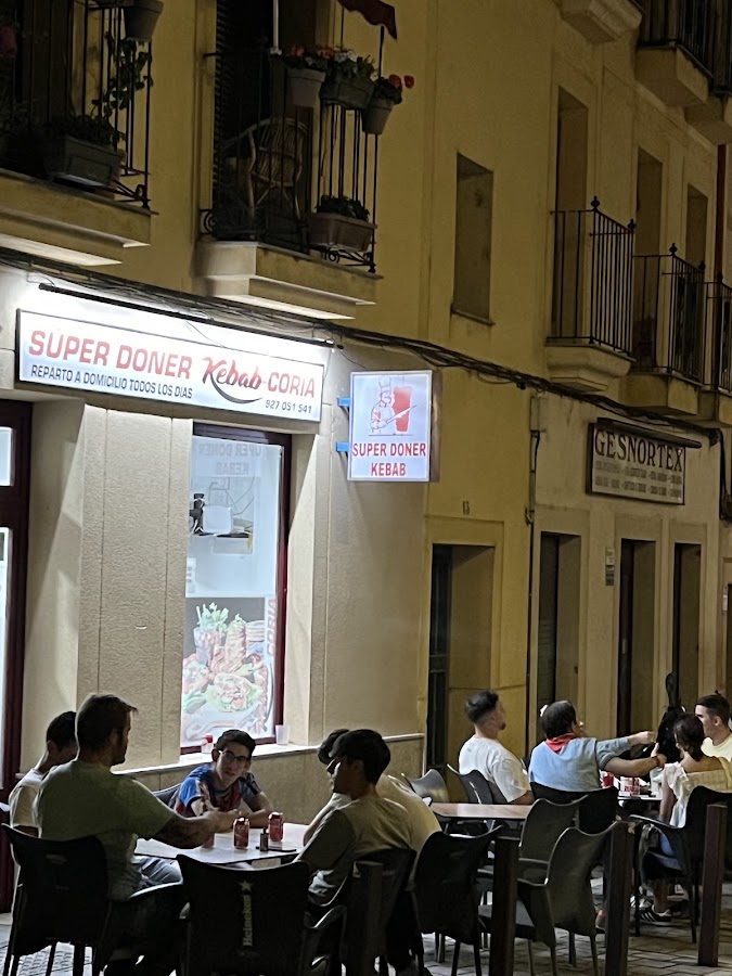 super doner kebab coria
